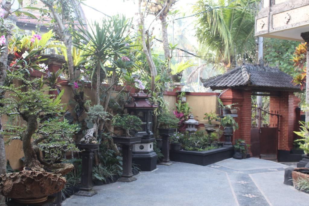 Pondok Taman Asri Homestay อูบุด ภายนอก รูปภาพ